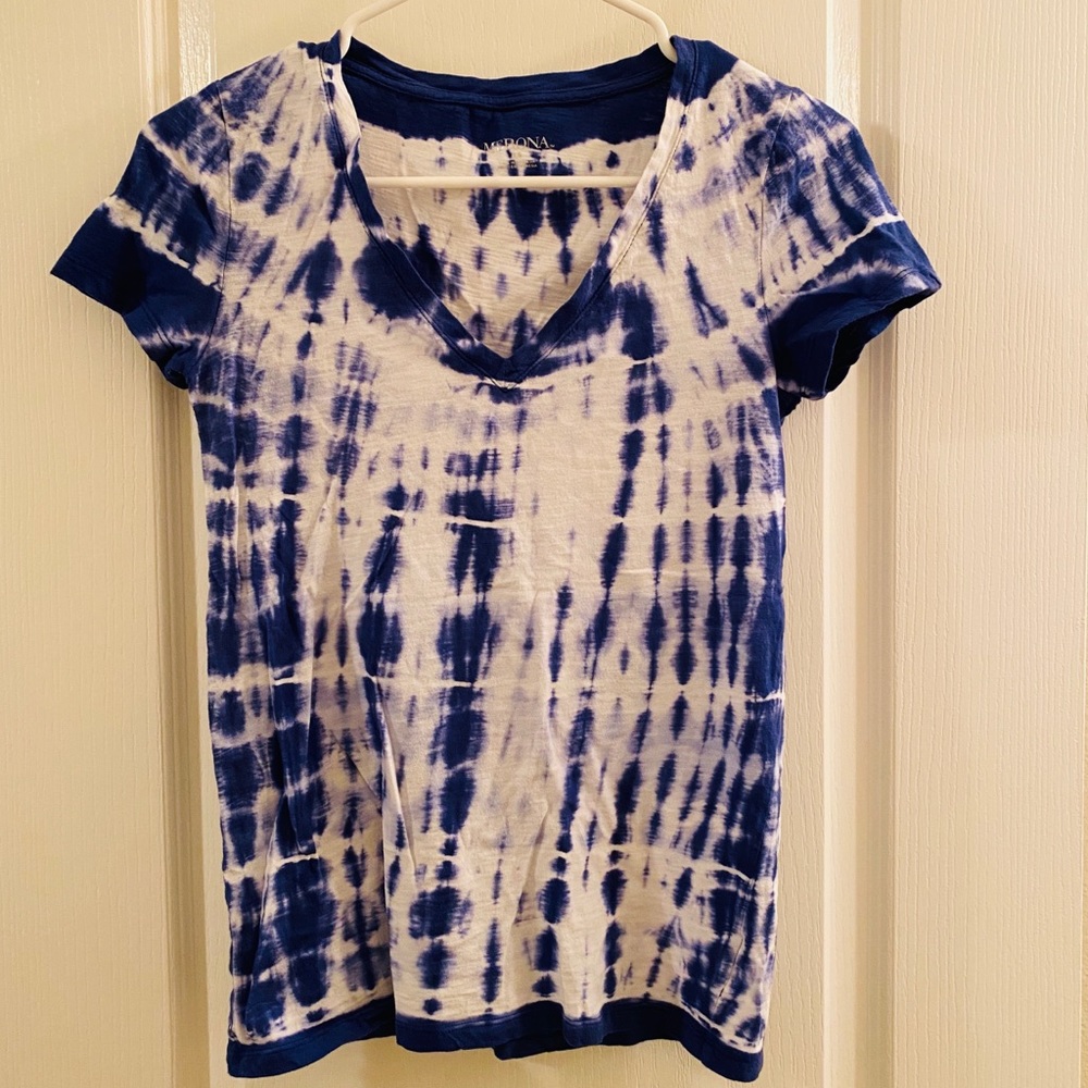 Blue and white tie dye Basic tee merona v-neck XS